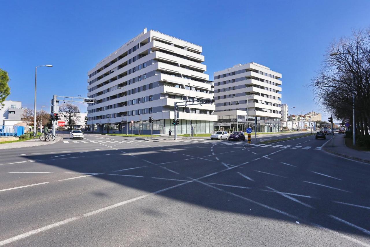 Apartments Luna With Free Parking 자다르 외부 사진